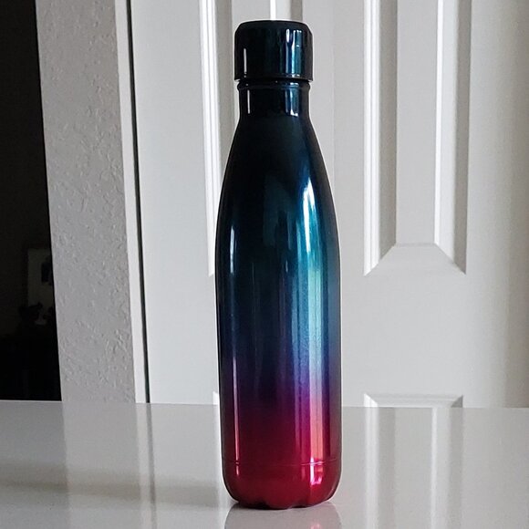 Manna 17 oz Double Wall Stainless Steel Red/Blue Ombre Water Bottle - Picture 2 of 12